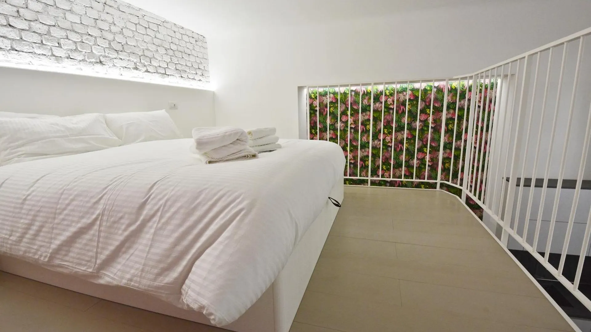 Milano Apartments Lombardini 1