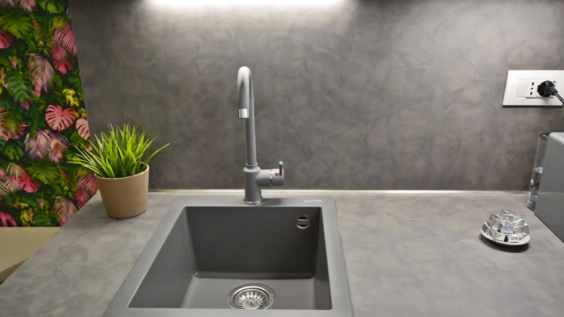 Milano Apartments Lombardini 1  Milão